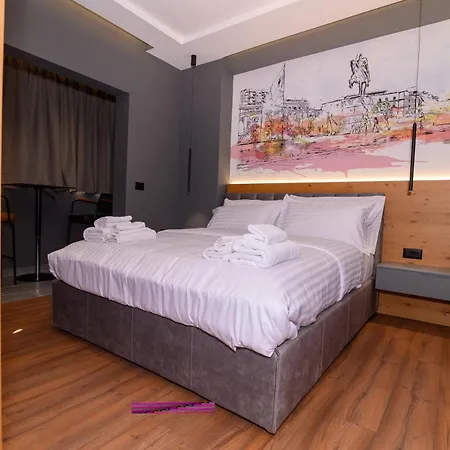 Adore Tirana